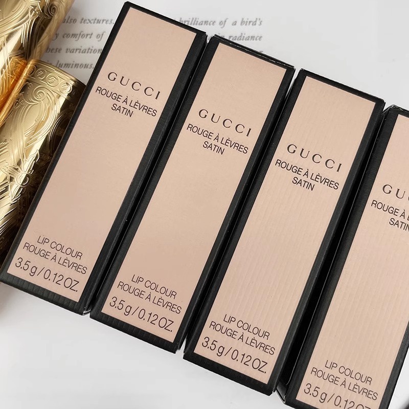 Gucci Son Môi Dưỡng Ẩm 25 # 505 # 3.5g Với Thiết Kế Vỏ Màu Vàng Kim Sang Trọng