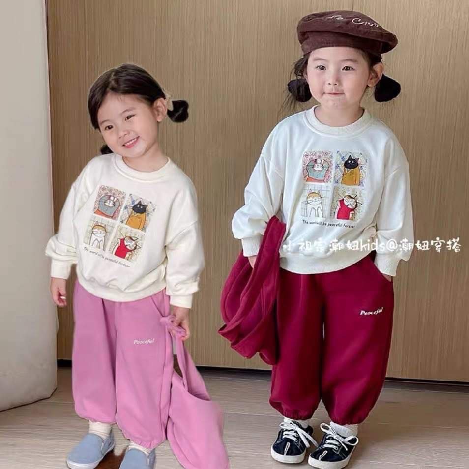 G687 - BỘ BÉ GÁI NỈ TRẮNG HÌNH MÈO KÈM TÚI