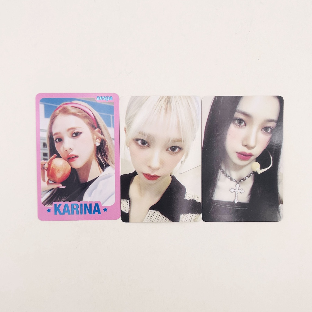 Hộp Phấn Nhỏ Hình Ca Sĩ aespa Thẻ