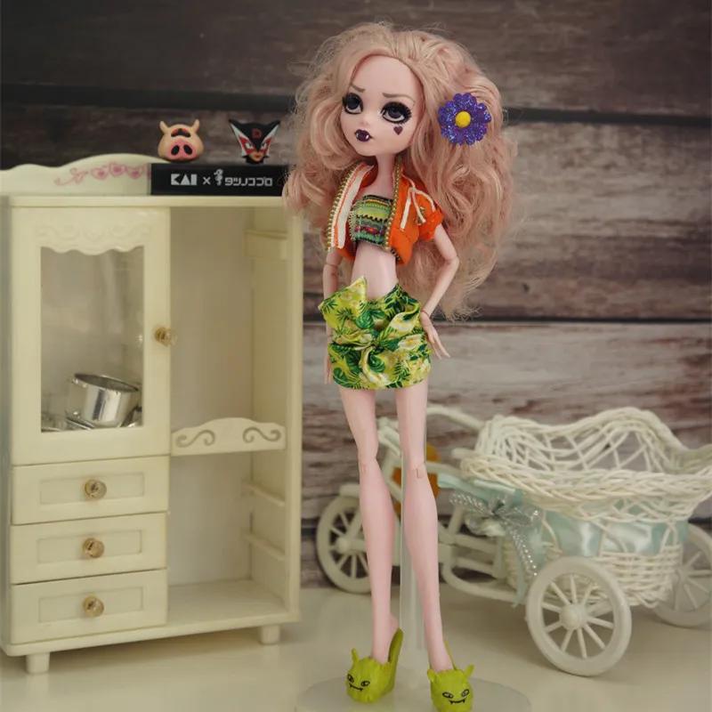 Quần Áo Cho Búp Bê 1 / 6