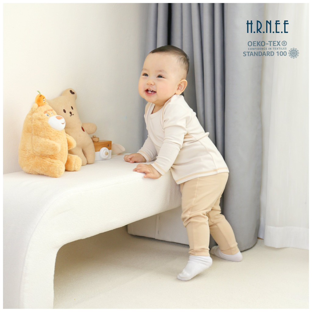 Bộ Hrnee dài tay nỉ lông cổ tròn cho bé trai bé gái