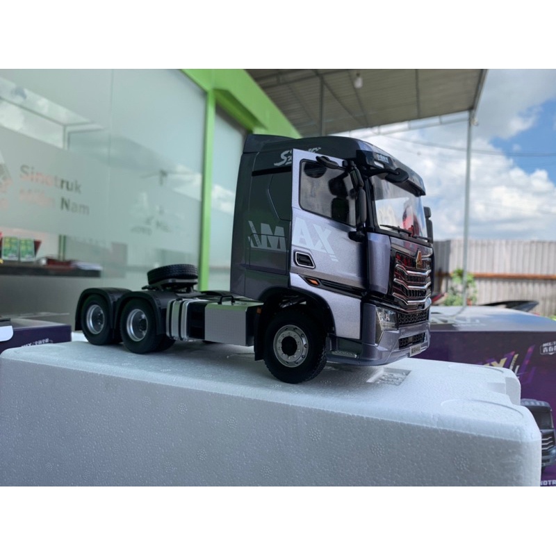 Mô hình xe đầu kéo Max hợp kim tỷ lệ 1/24