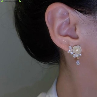 Bông Tai Hình Hoa Đính Ngọc Trai Siêu Nhẹ Phong Cách Pháp Cổ Điển Sang Trọng Thời Trang Cho Nữ