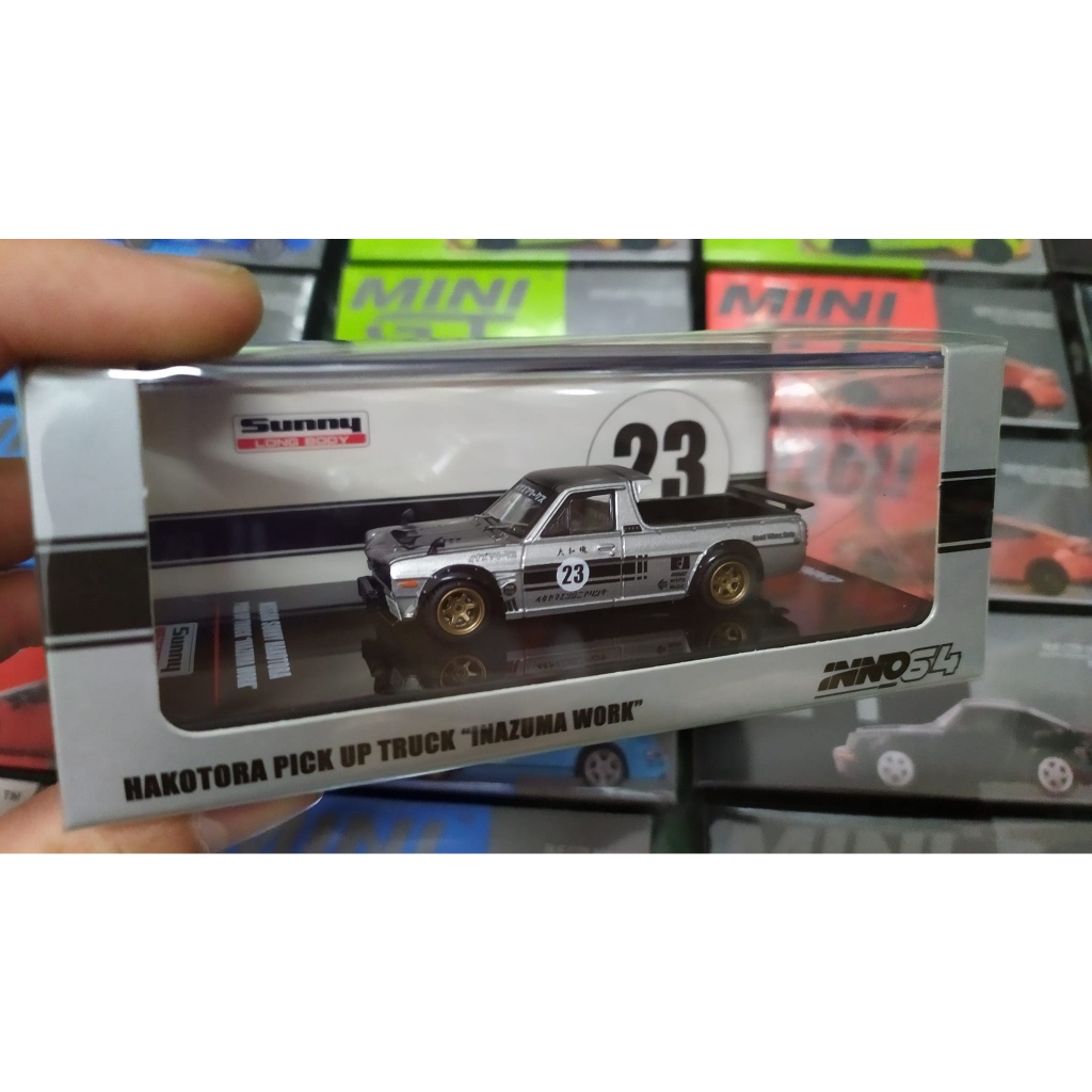 Mô hình ô tô NISSAN SUNNY HAKOTORA Pick Up Truck "INAZUMA WORK" 1/64 INNO64
