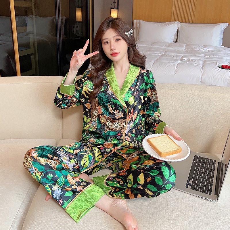 Mới Bộ Đồ Ngủ Bằng Vải Nhung Phong Cách Trung Hoa Thời Trang Thu Đông 2023