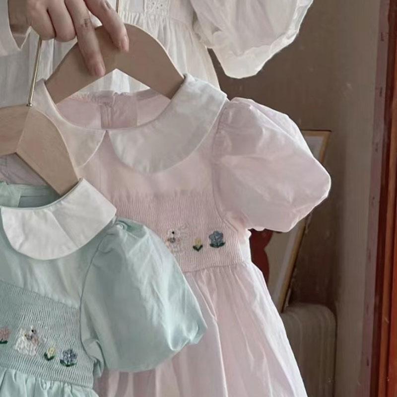 Đầm Sơ Mi Cổ Búp Bê Thêu Họa Tiết Dễ Thương Thời Trang Mùa Hè 2023 Cho Bé Gái