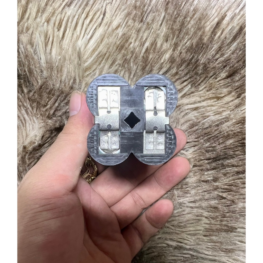 Bộ kẽm 4 cell hình trụ , hàn pin 18650.