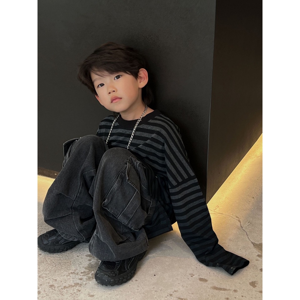 Áo thun dài tay cho bé trai AB784 size 90-140 sọc ngang tông đen xám, thời trang trẻ em thu đông 2023