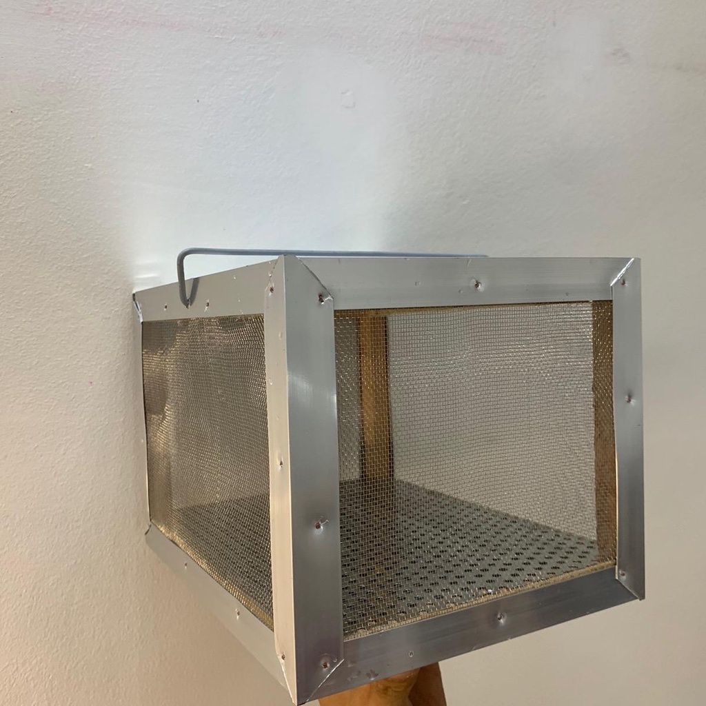 Hộp  dế -  nuôi cào x2 -  làm thức ăn cho chim cảnh