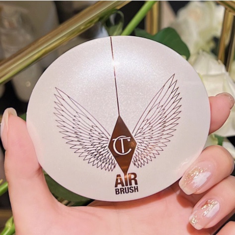 CHARLOTTE TILBURY Phấn Mật Ong 9g Giúp Làm Trắng Và Che Khuyết Điểm Cho Da