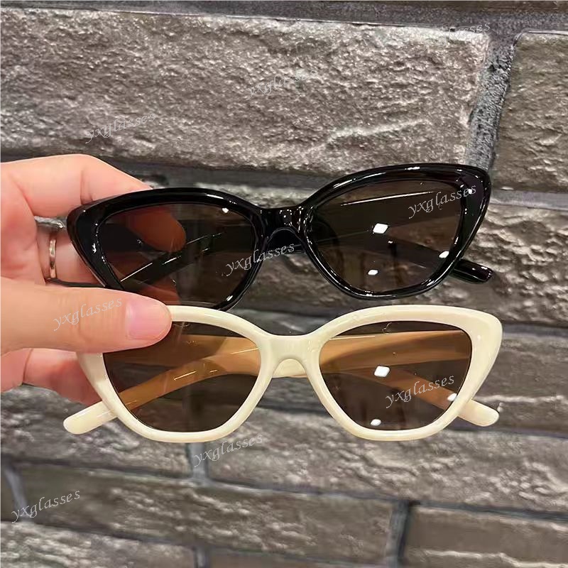 Kính Mát Gọng Tam Giác Nhỏ Chống Tia uv Phong Cách Hàn Quốc Cổ Điển Cho Bé Trai Và Bé Gái Sự Bảo Vệ