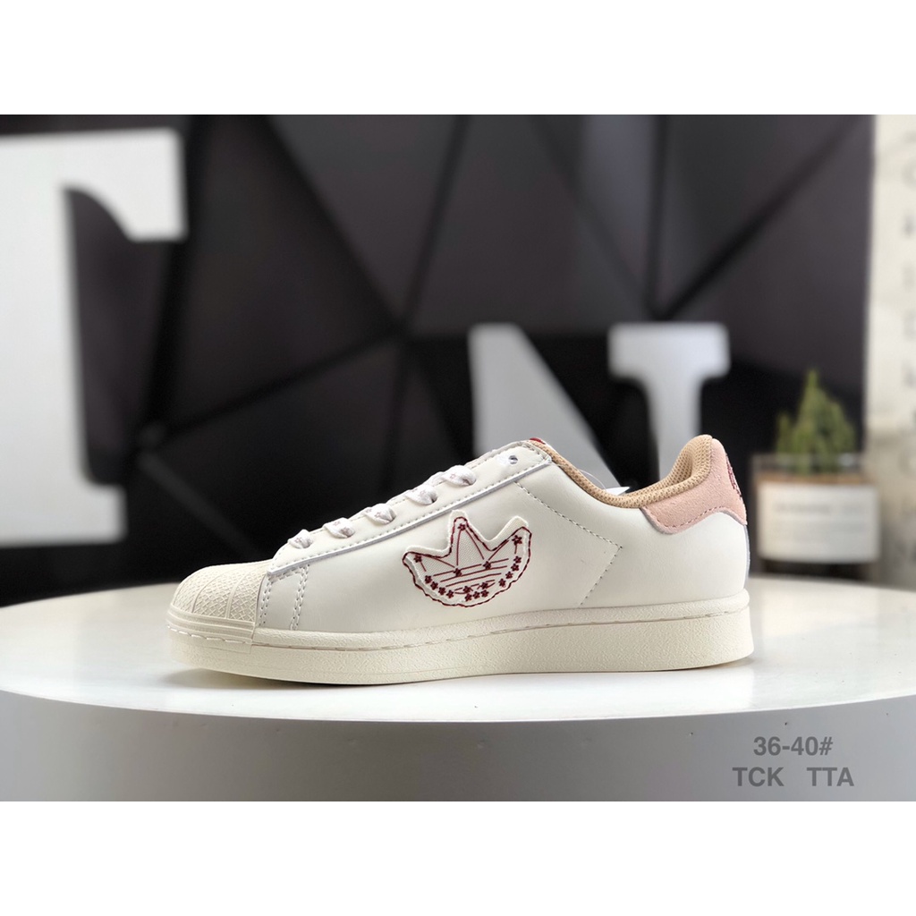 Giày Thể Thao adidas ig3853 36-40 Thời Trang Năng Động