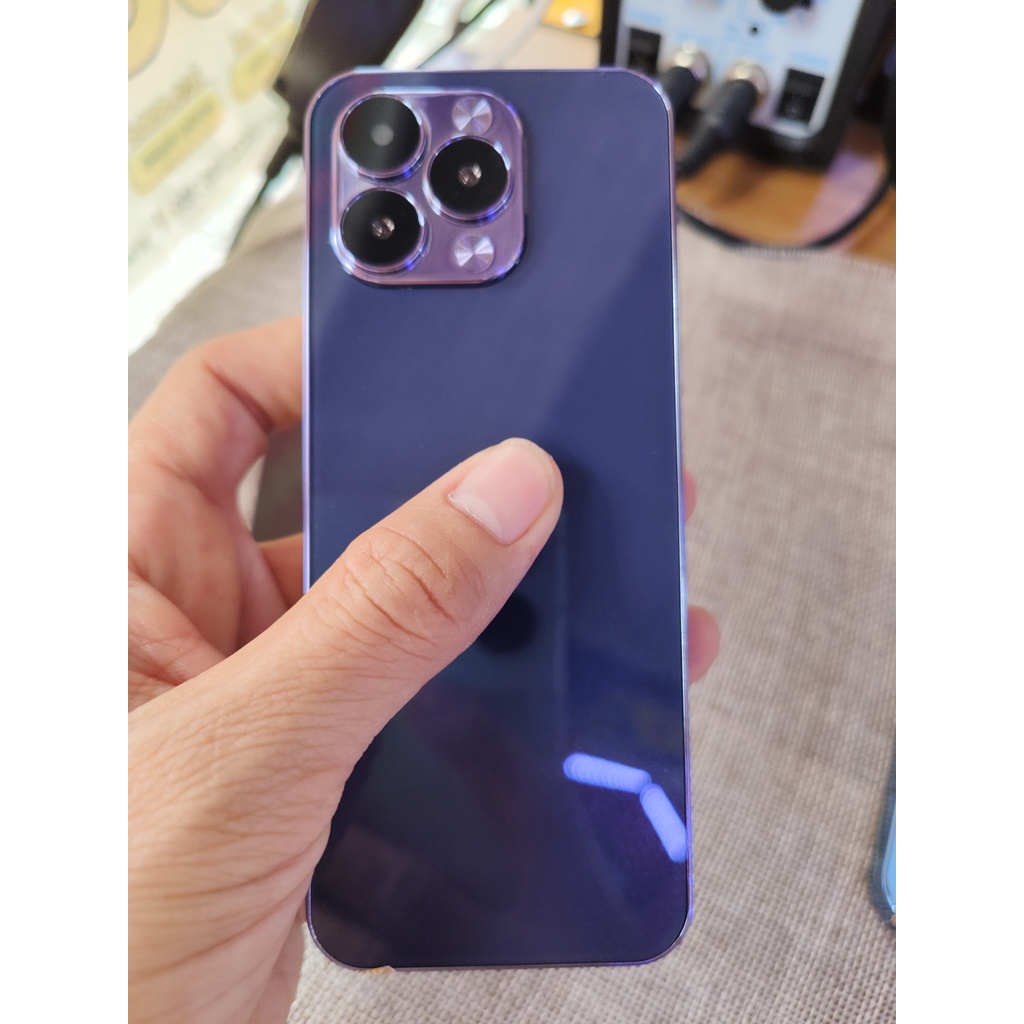 Điện thoại bàn phím i14