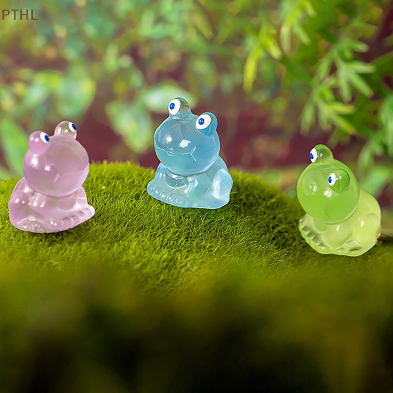 1 Chú Ếch mini Màu Dạ Quang Trang Trí Nhà Búp Bê
