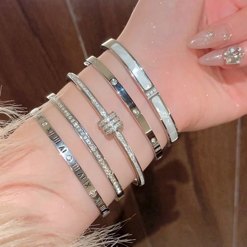 Vòng Tay Bằng Thép Titan Không Gỉ Đính Đá zircon Chất Lượng Cao Cho Nữ