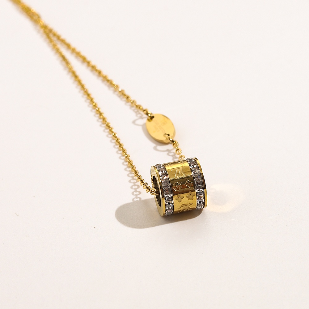 LOUIS VUITTON Vòng Cổ Dây Xích Bằng Thép Titan Mặt Chữ lv / louis / logo lv Sang Trọng Thanh Lịch Cho Nam Và Nữ