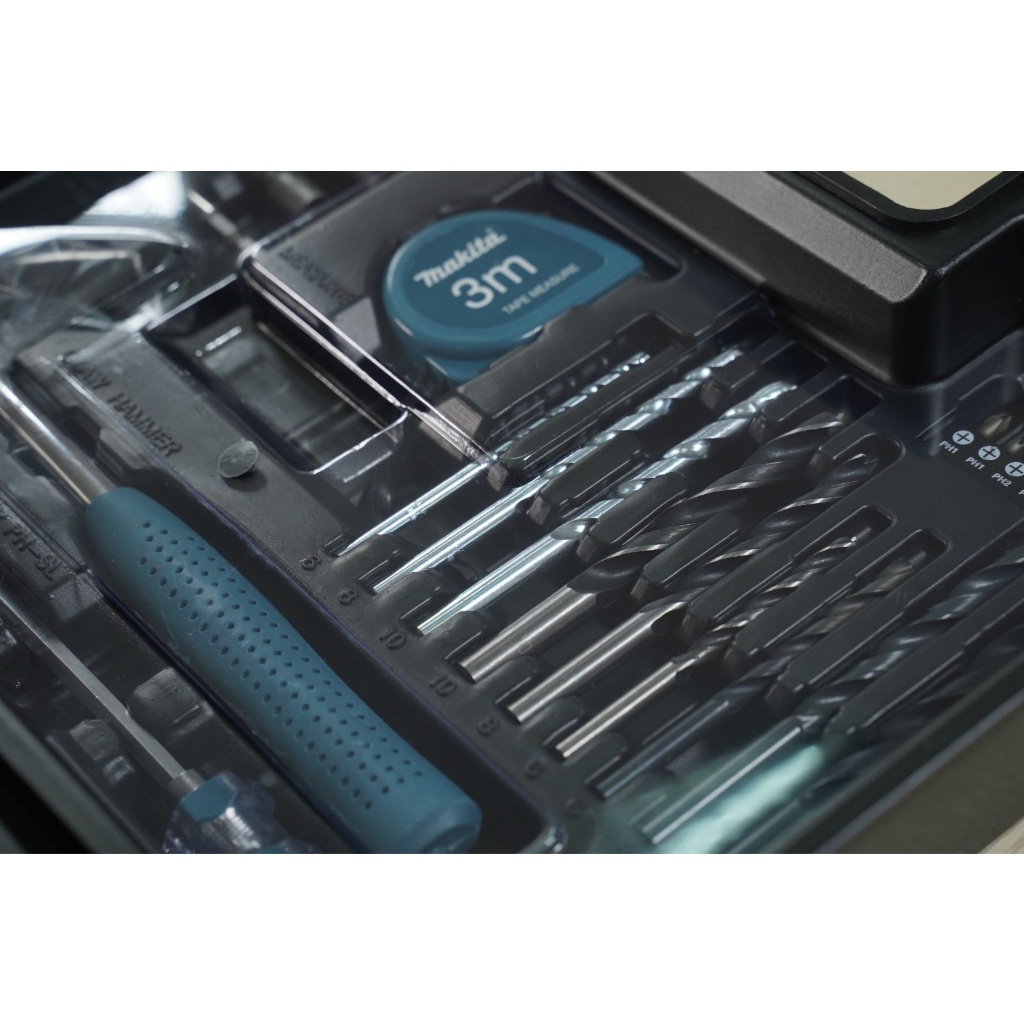 Máy khoan búa 26 phụ kiện Makita Kết Nối Tiêu Dùng M8103KX2B 430W