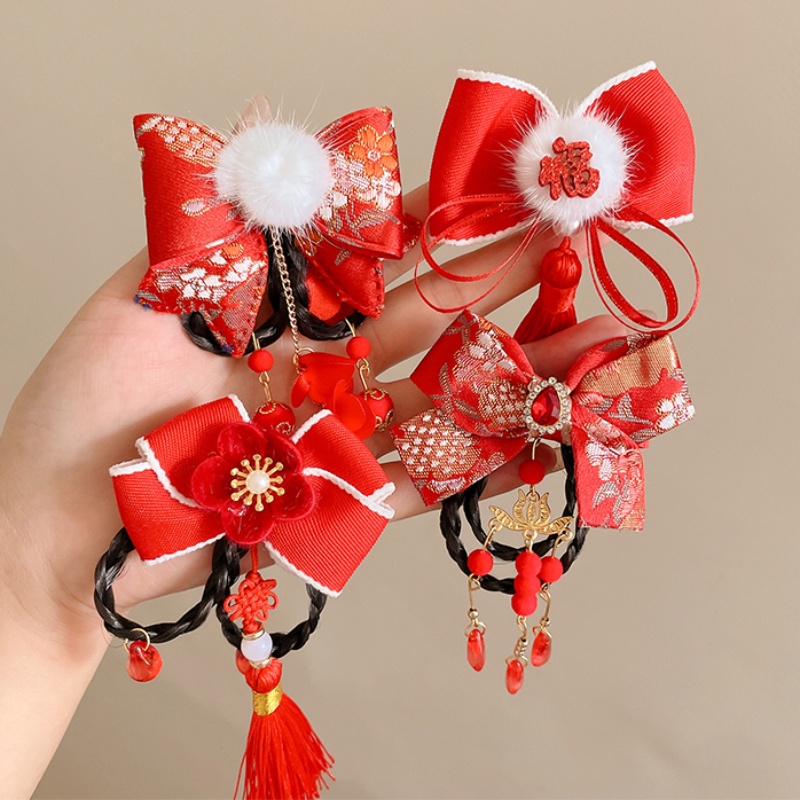 Bộ 2 Kẹp Tóc Đính Bóng Lông Đỏ Phong Cách Trung Hoa Cho Bé Gái