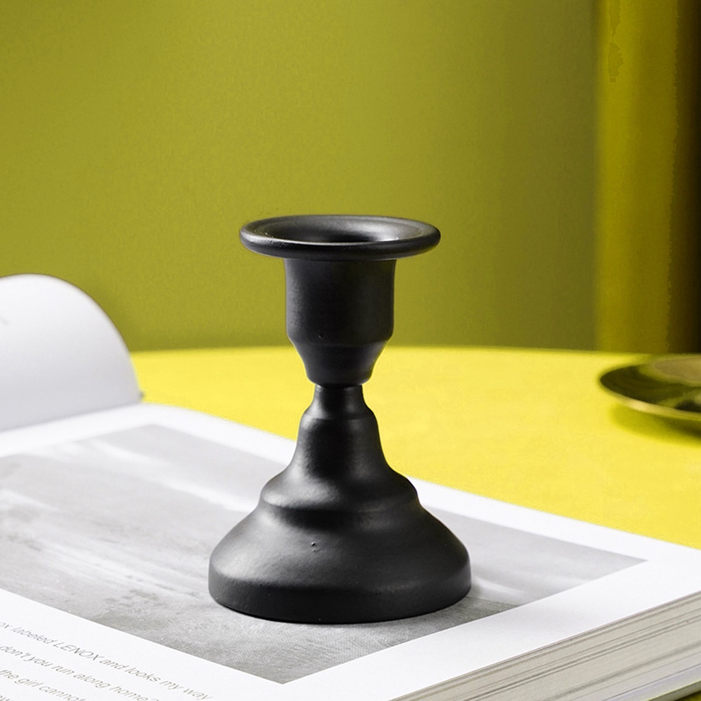 Chân Nến Bằng Kim Loại Màu Đen 7.6x5.6x4.3cm