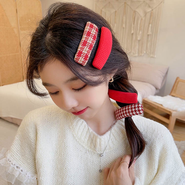 Kẹp Tóc Một Bên Vải Nhung Màu Đỏ Đơn Giản Dễ Thương Thời Trang Mùa Đông Cho Học Sinh