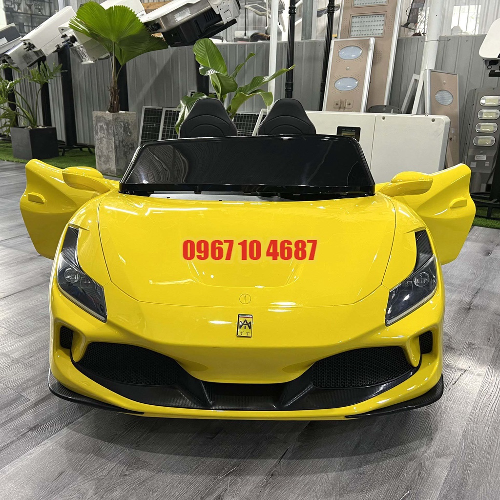 Xe hơi điện cho bé Ferrari YT-DPC 2 chỗ ngồi tải tối đa 150 kg [TẶNG MÓC KHÓA ]
