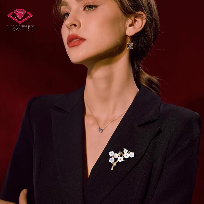 Trâm Cài Áo Hình Vỏ Sò Và Hoa Mận Thời Trang Cho Nữ Mới