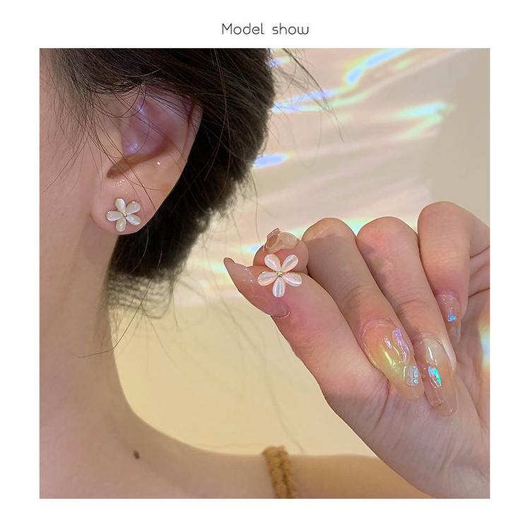 Bông Tai Hình Cánh Hoa Phong Cách Mới 2023