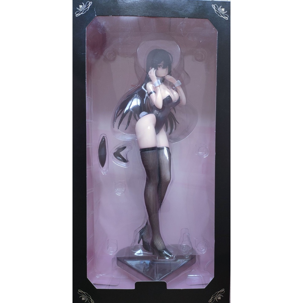 Mô Hình Đồ Chơi Nhân Vật Hoạt Hình Thỏ Trắng Đen 29cm Bằng pvc Gợi Cảm Cho Bé Gái