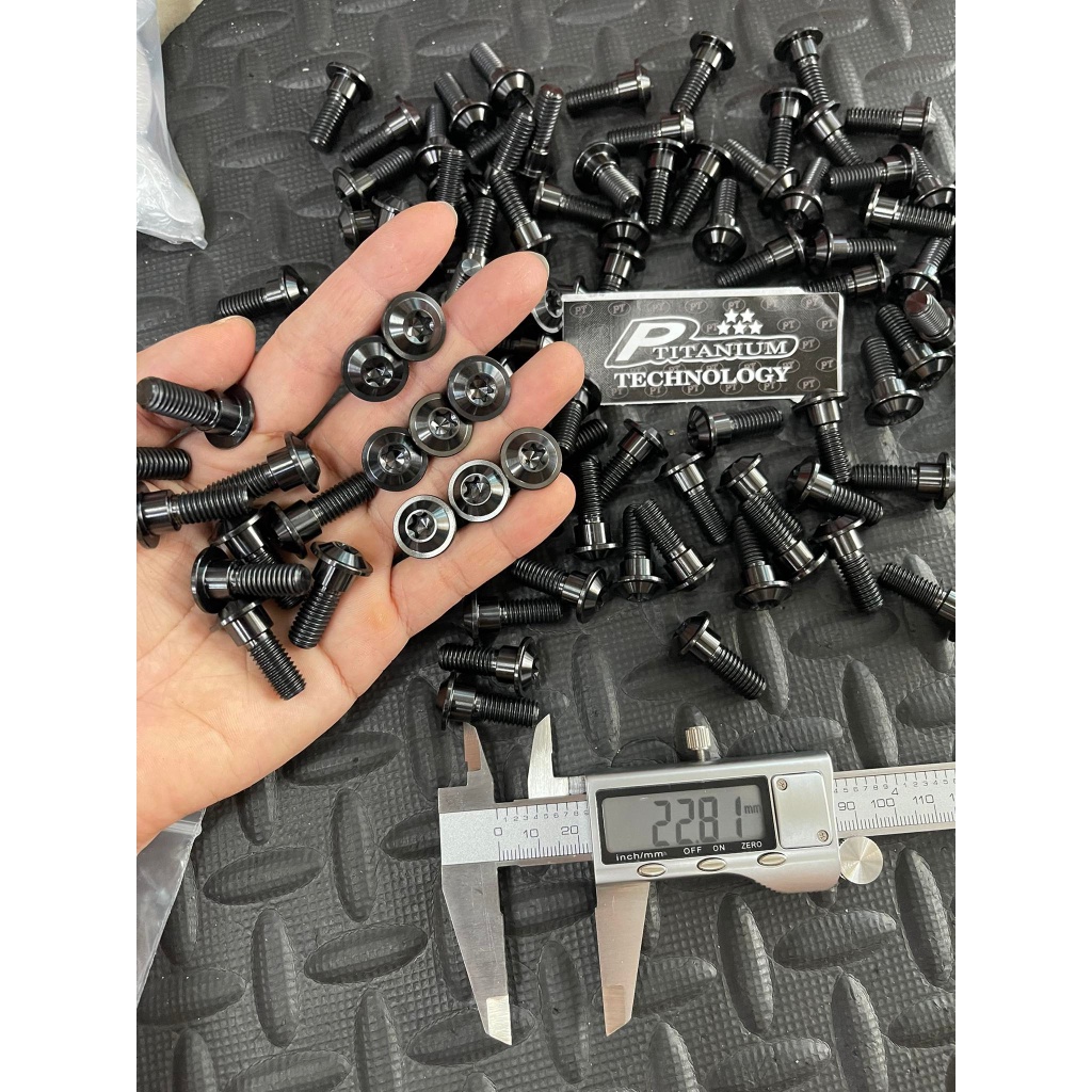 (Titan Đen PVD) Ốc 8li23 gờ M8x23 ốc đĩa có gờ Titan GR5 xe Honda , Ex150 Ex155 Wave Winner Sonic