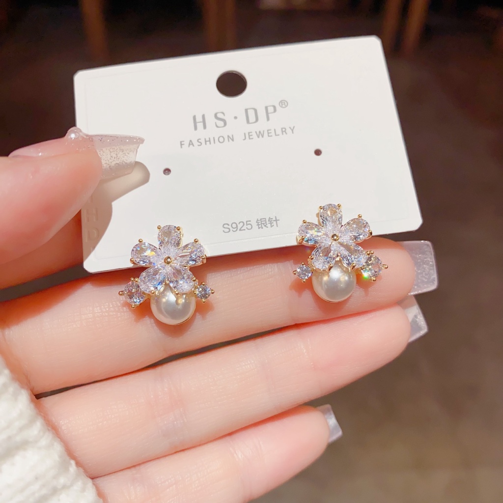 Bông Tai Mạ Bạc 925 Hình Bông Hoa Đính Ngọc Trai Dễ Thương