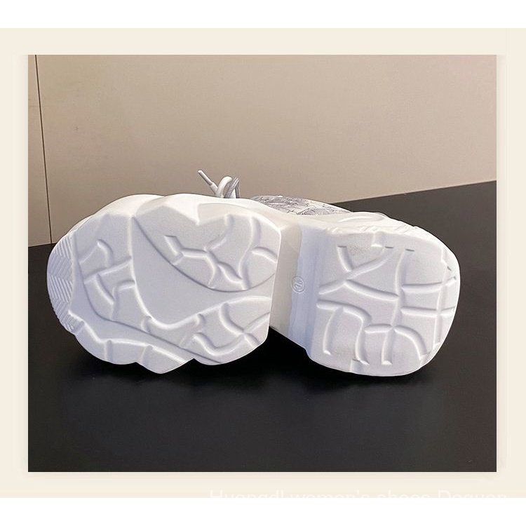 Giày Sneaker Đế Dày 8cm Phối Lưới Thoáng Khí Thời Trang Cho Nữ