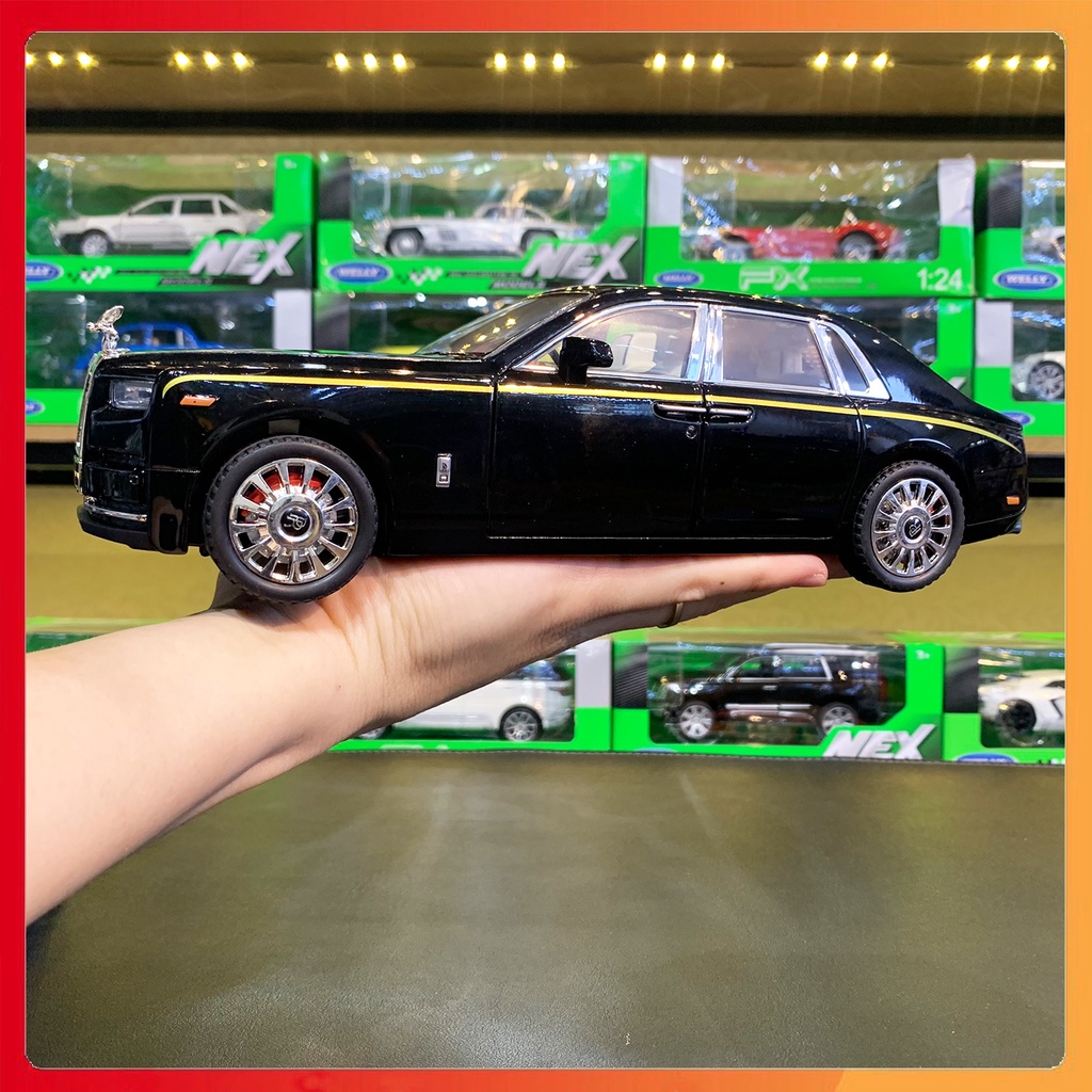 Xe mô hình Rolls Royce Phantom VIII