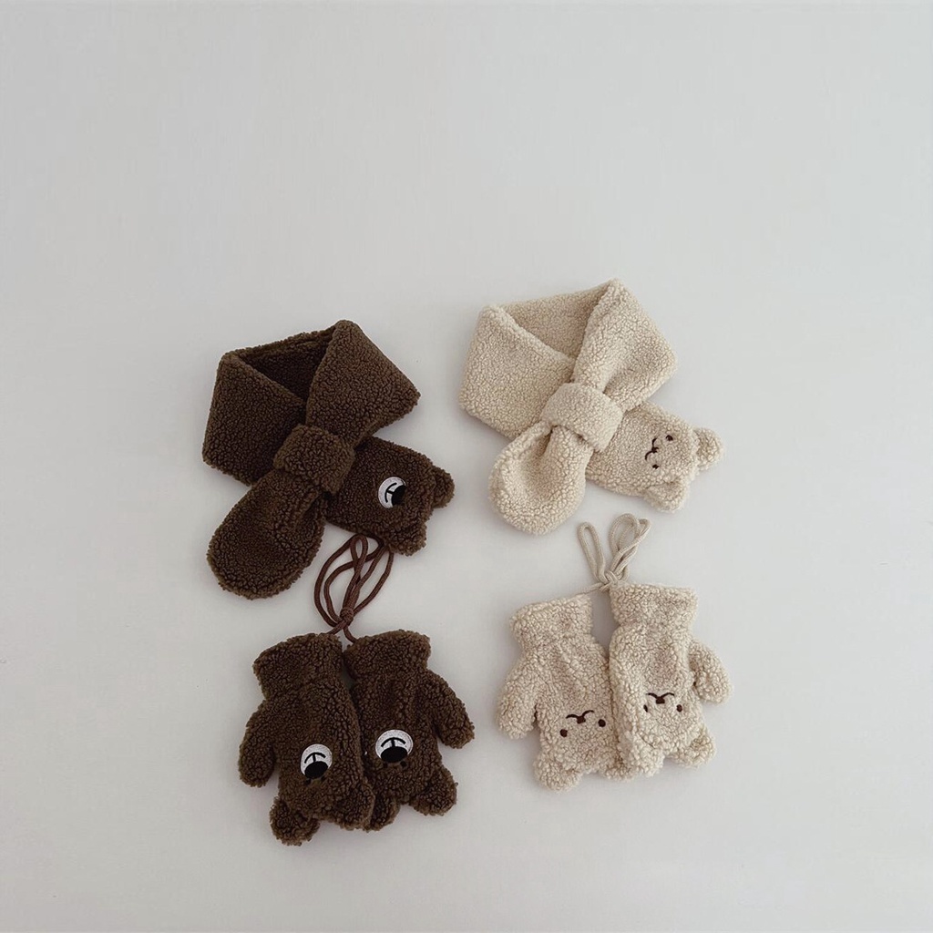 Set Khăn Choàng Cổ + Găng Tay + Găng Tay Thêu Hình Gấu Dễ Thương Cho Bé