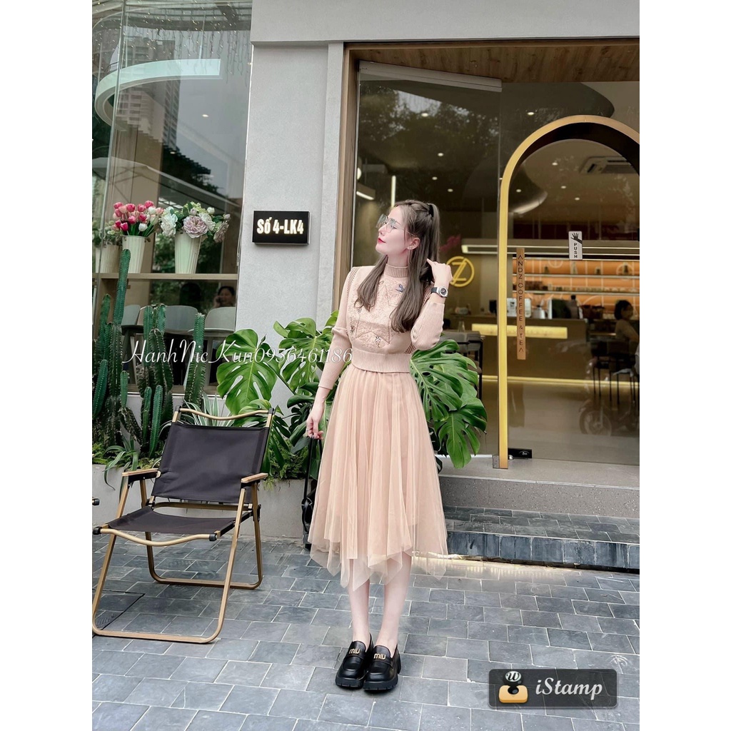 Set váy len chân voan mix áo gile len thêu ngôi sao hàng QC freesize