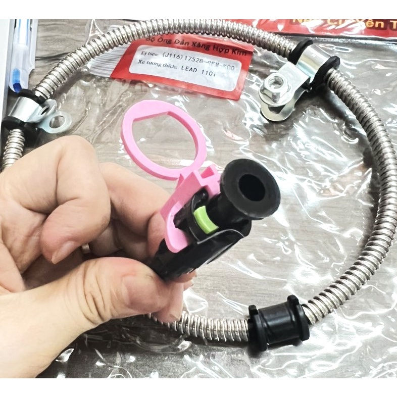 DÂY DẪN XĂNG BỌC THÉP XE LEAD VÀ SCR