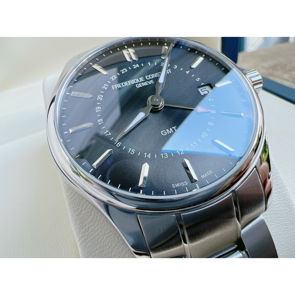 Đồng hồ chính hãng nam Frederique Constant Classic Quartz GMT 40mm FC-252DGS5B6B - Kính Sapphire Chính Hãng