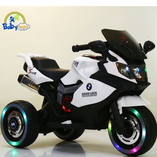 Xe May Dien tặng ô tô