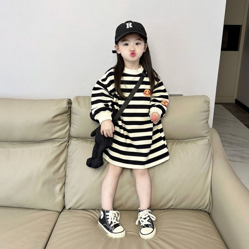 Đầm Thun Dài Vừa Vặn Tay Dài Họa Tiết Mặt Cười Kẻ Sọc Thời Trang Mùa Thu 2023 Phong Cách Mới Cho Bé Gái