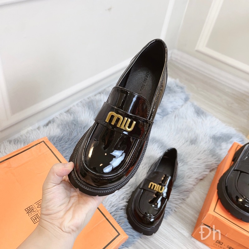 Giày Nữ Miu Miu Da Bóng Siêu Xinh Đế Cao Thời Trang