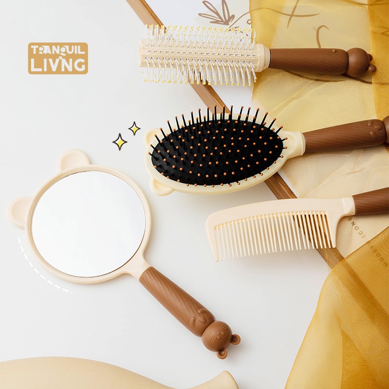 Bộ Gương Trang Điểm Cầm Tay Không Góc massage Đầu Không Thắt Nút Hình Bia Dễ Thương Dùng Tại Nhà