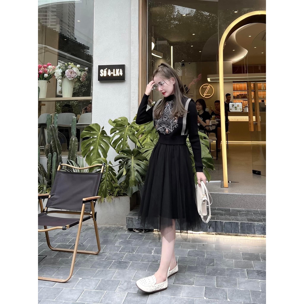 Set váy len chân voan mix áo gile len thêu ngôi sao hàng QC freesize