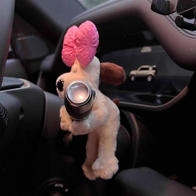Car Small Ornaments Cute Cartoon Women's Car Screen Decoration Doll Ornaments High-Grade Sense Car Interior Luxury Block Ornament YlSl