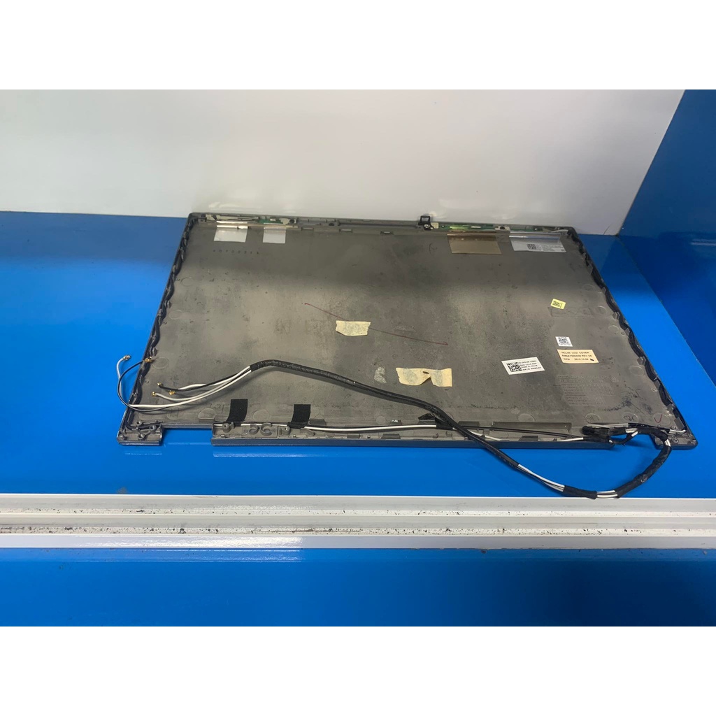 Vỏ mặt a laptop dell e6410