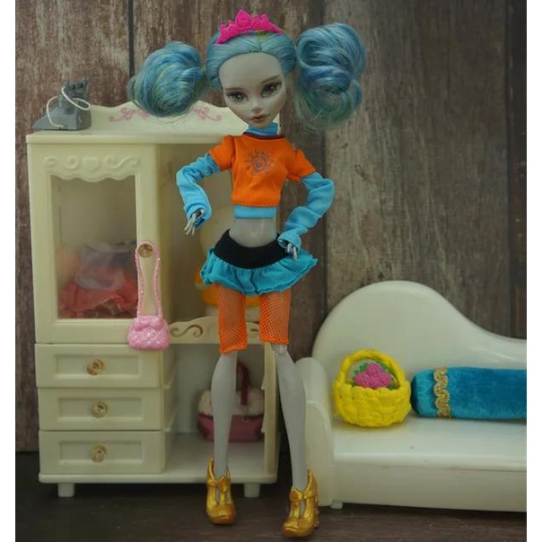 Bộ Trang Phục Thời Trang Phù Hợp Với Búp Bê 1 / 6