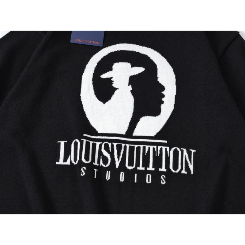 Áo Thun Tay Ngắn Cổ Tròn Họa Tiết Thêu Thời Trang Cao Cấp l888v