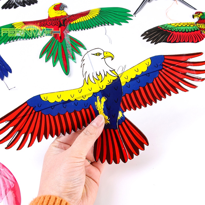 Diều mini Bằng Nhựa + Tay Phanh 40cm Hình Hoạt Hình Cho Bé