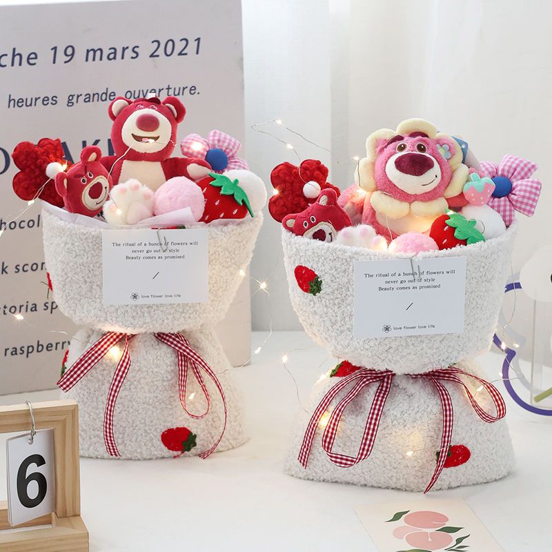 Gấu dâu tây  Bó hoa búp bê gấu hoạt hình dễ thương làm quà sinh nhật cho bé