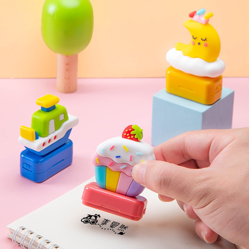 Con Dấu In Tên Hình Xe Hơi / Mặt Trăng / Bánh Trung Thu Nhiều Màu Dễ Thương Chống Thấm Nước Không Phai Cho Bé