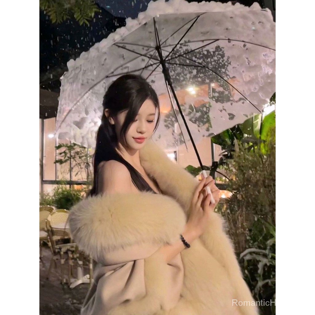 Áo Choàng Lông Cáo Thân Thiện Với Môi Trường Thời Trang Thu Đông 2023