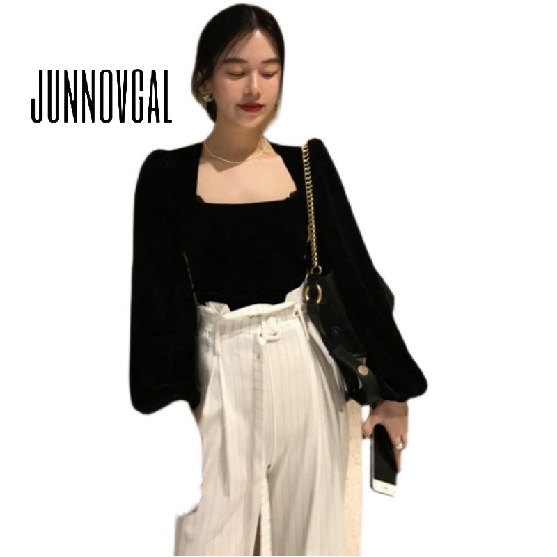 Junnovgal Áo Nhung Tay Phồng Dài Cổ Vuông Màu Đen Thời Trang 2023 Cho Nữ